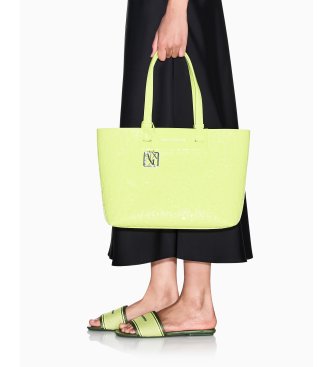 A|X Armani Exchange Torbica tote z vtisnjenim logotipom in rumenim kovinskim obeskom
