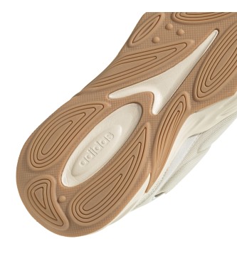 adidas Ozelle Cloudfoam Lifestyle Running Sneaker blanc cassé