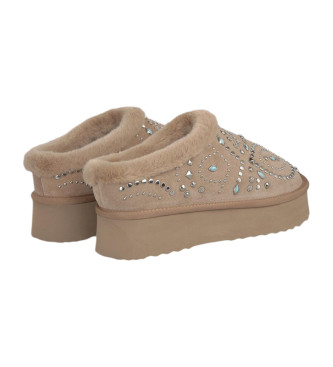 Alma en pena Beige platform fur shoes