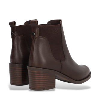 Alpe Brun Anne Ankelstvel i lder