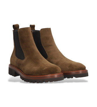 Alpe Militare Ankelkngor i brunt lder