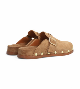 Alpe Brown Alive Clogs