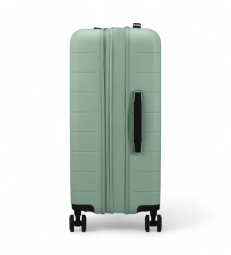American Tourister Medium suitcase Novastream Spinner green
