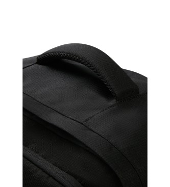 American Tourister Mochila Take2cabin M macia com 38,5 L de capacidade. preto