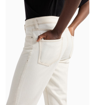 Armani Exchange Jean court boyfriend en denim de coton rigide blanc