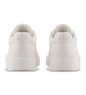 Armani Exchange Sapatilhas com sola alta brancas