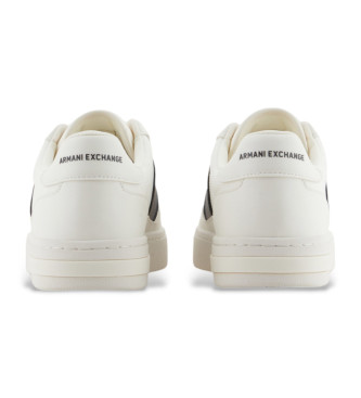 Armani Exchange Engelse witte leren sportschoenen