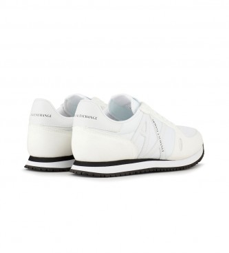 Armani Exchange Skórzane buty do biegania retro białe
