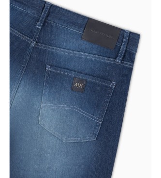 Armani Exchange Blaue Indigo-Denim-Jeans mit schmaler Passform J13