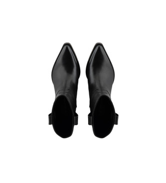 Armani Exchange Czarne skórzane buty kowbojskie za kostkę