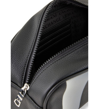 Armani Exchange Lepotna torbica črna