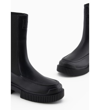 Armani Exchange Bottines en cuir noir