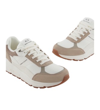 Armani Exchange Baskets avec technologie EVA blanc, taupe 