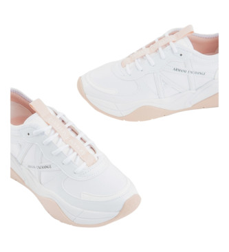 Armani Exchange Technische schoenen wit, roze