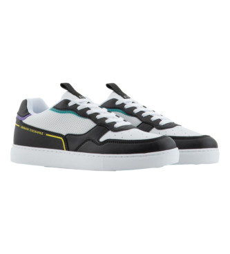 Armani Exchange Trainers Clssic white
