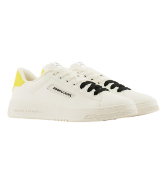 Armani Exchange Sneakersy gładkie w kolorze złamanej bieli