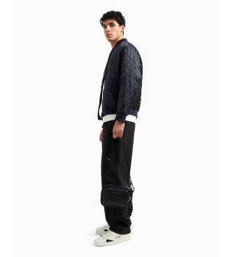 Armani Exchange Bandolier Iz črne barve