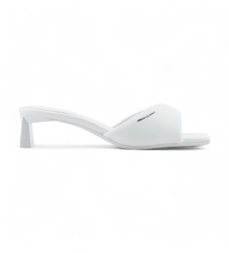 Armani Exchange Osnovni sandali bele barve