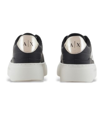 Armani Exchange Turnschuhe mit schwarzem Logo