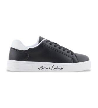 Armani Exchange Trainers met opvallend logo op de zool zwart