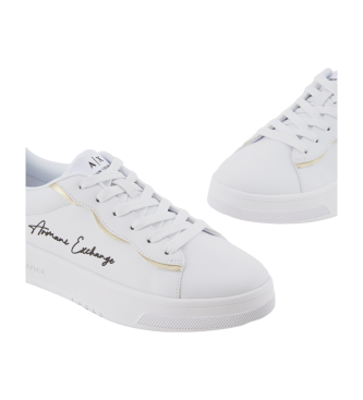 Armani Exchange Baskets avec logo blanc