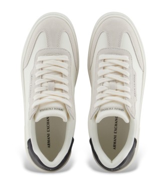 Armani Exchange Baskets blanches avec logo