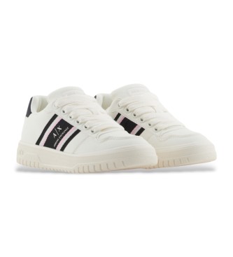 Armani Exchange Trainers Ontwerp wit