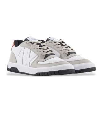 Armani Exchange Witte eco-leren pantoffels