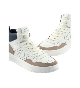 Armani Exchange Wysokie buty sportowe z białego materiału technicznego