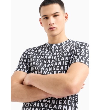 Armani Exchange T-shirt med sorte bogstaver