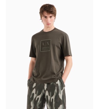 Armani Exchange Baumwoll-T-Shirt in normaler Passform mit Maxi-Patch mit grnem ASV-Logo