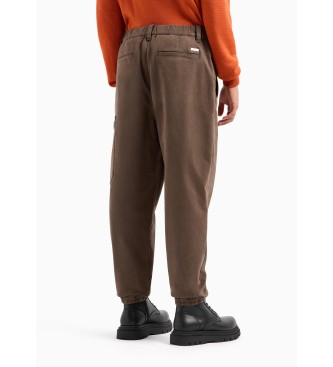 Armani Exchange Spodnie chino cargo jogger brązowe