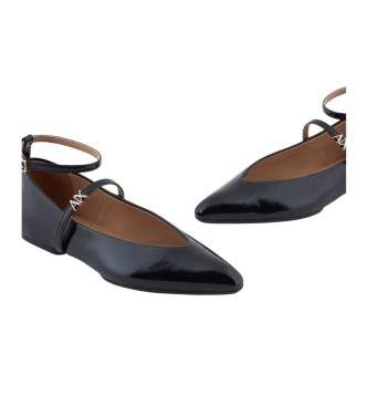 Armani Exchange Balerinke Baletna črna