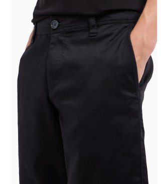 Armani Exchange Bermudas de cetim stretch pretas