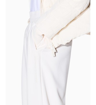 AIX Armani Exchange Look beige trousers