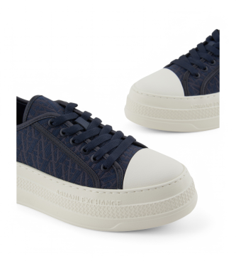 Armani Exchange Turnschuhe mit marineblauem Plateau