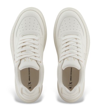 Armani Exchange Niedrige Turnschuhe wei