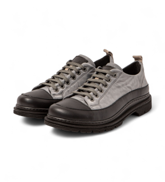 Art 1894 Chaussures grises de Birmingham