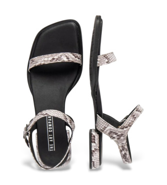 Art Leather Sandals 2000S Bergamo off white