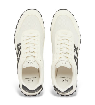 A|X Armani Exchange Off-White Sneakers med kontrastfarvet logo