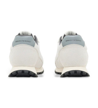 A|X Armani Exchange Chinelos de contraste em branco