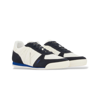 A|X Armani Exchange Trainers Low white, navy