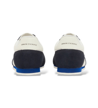 A|X Armani Exchange Trainers Low white, navy