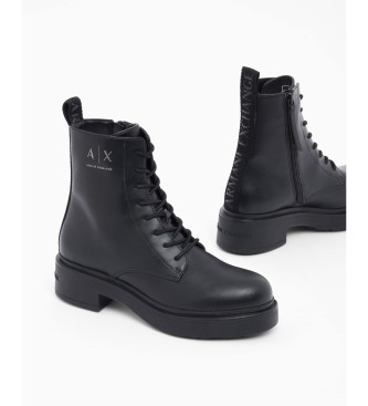 A|X Armani Exchange Stivaletti in pelle con lacci e cerniera laterale neri