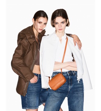 A|X Armani Exchange Maglione marrone con scollo a V