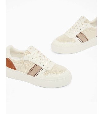 A|X Armani Exchange Trainers Outfit greige
