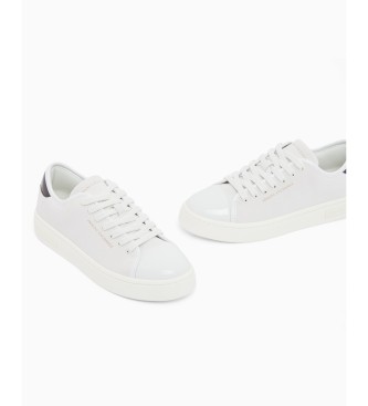A|X Armani Exchange Mockasiner i mocka med glittrande detalj och vita snören