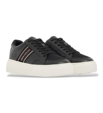 A|X Armani Exchange Låga sneakers med mesh-detaljer och tjock sula i svart