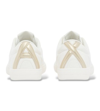 A|X Armani Exchange Låga sneakers med snörning och vita metallicdetaljer