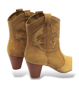 BA&SH Botas de couro Casey castanhas